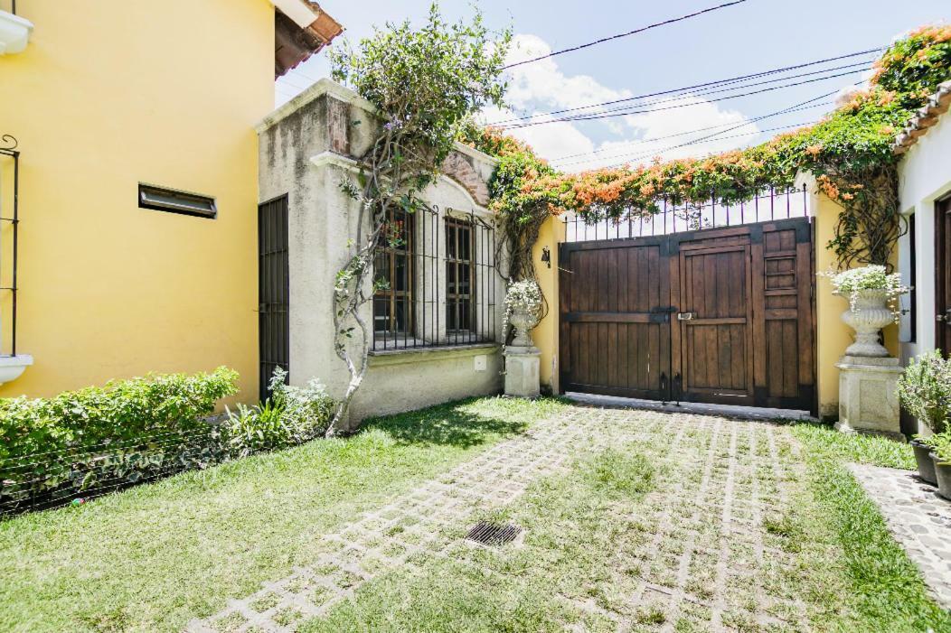Villas Santa Ana-Ricardo Antigua Buitenkant foto